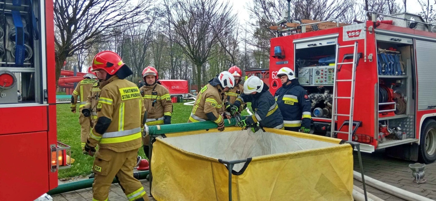 Świętochłowice Skałka czyszczenie basenu 2