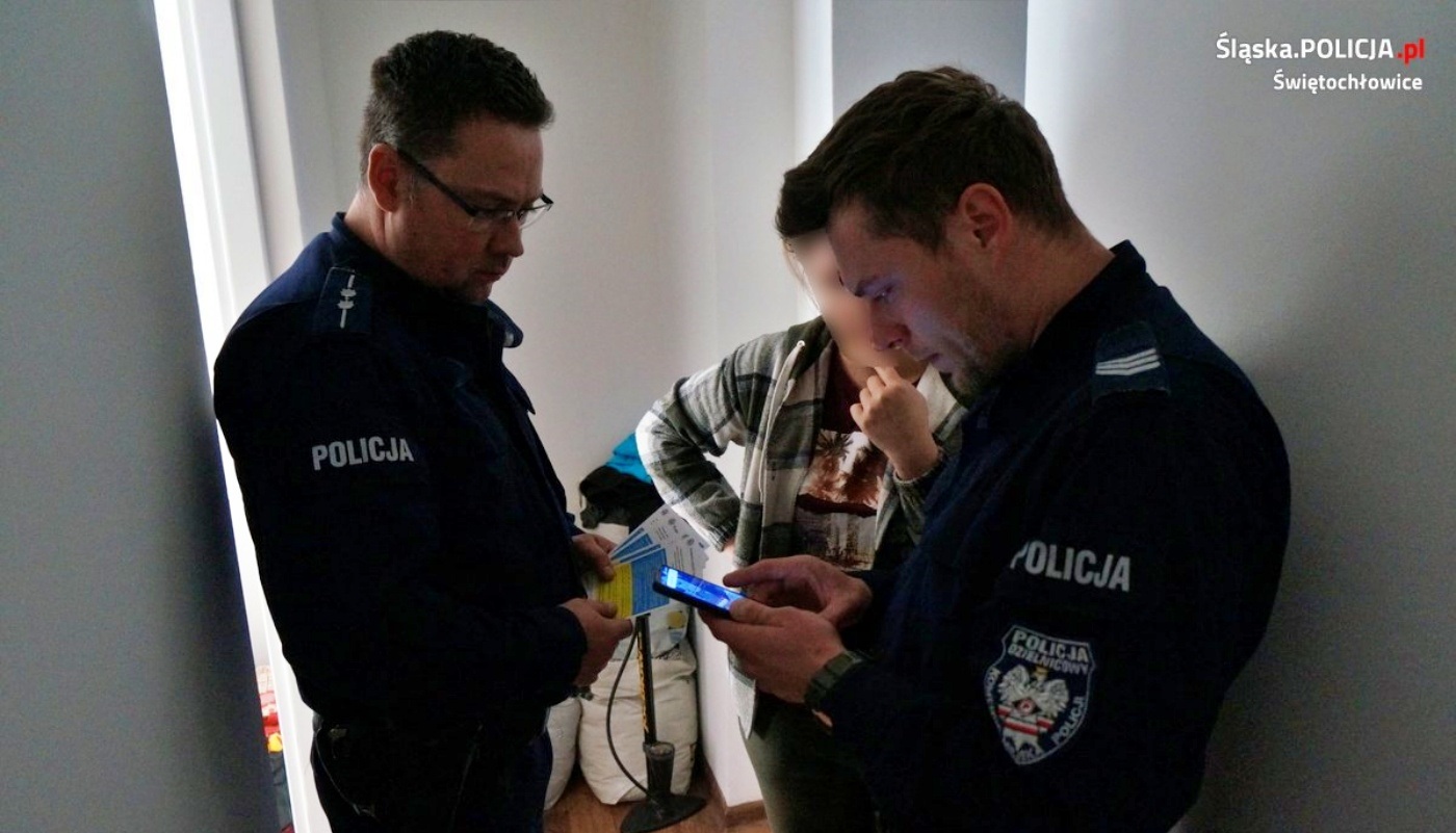 Świętochłowice policjanci u uchodźców