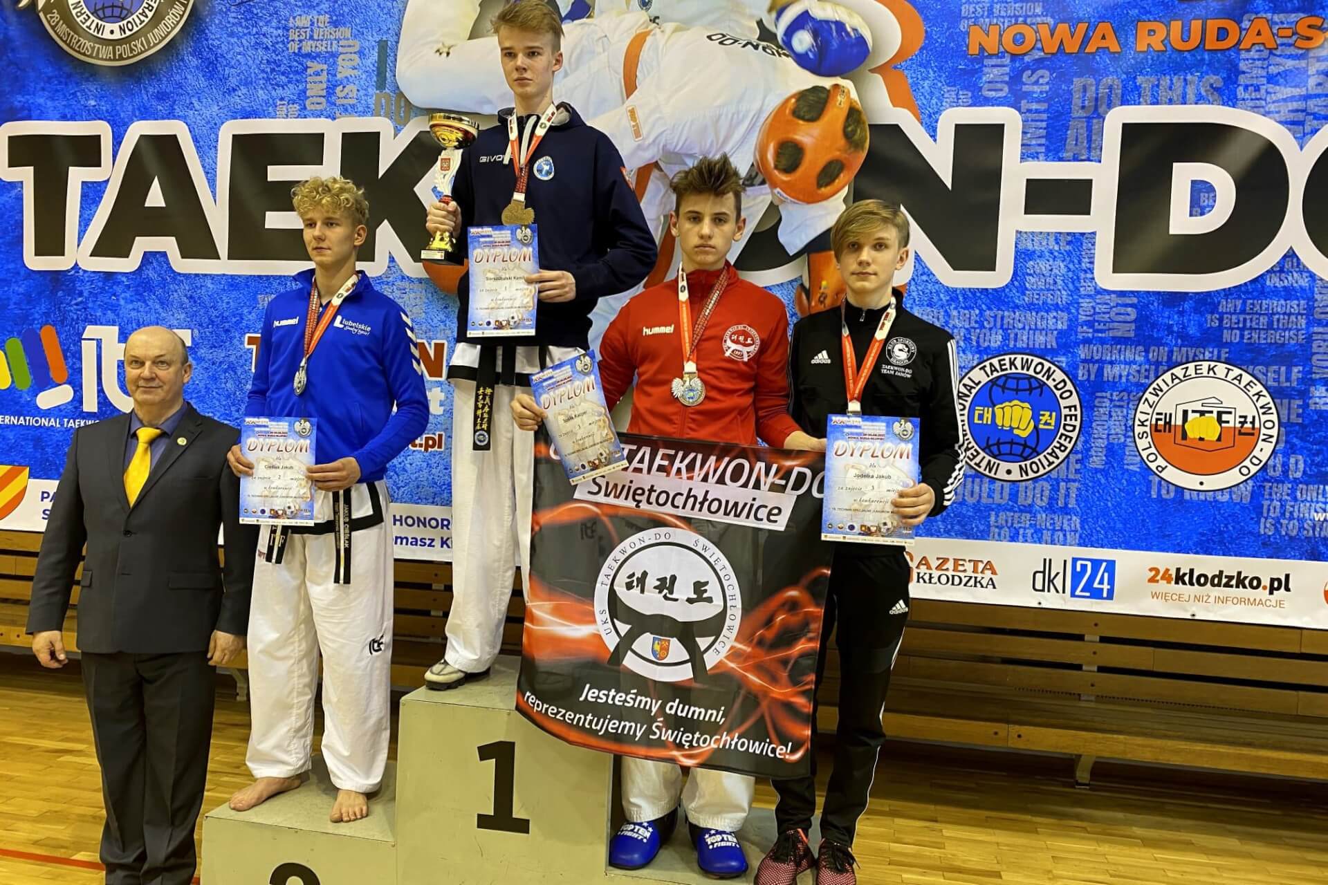 UKS Taekwon-do Świętochłowice z medalami Mistrzostw Polski Juniorów