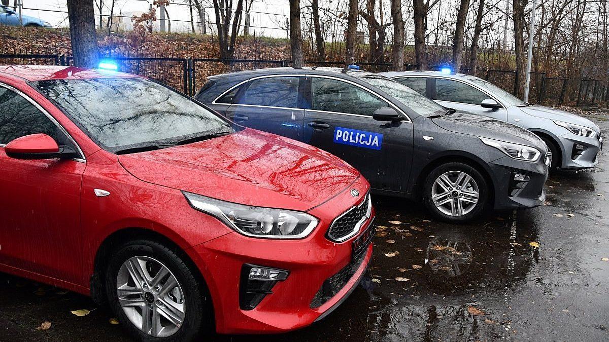 Nowe samochody dla śląskiej policji