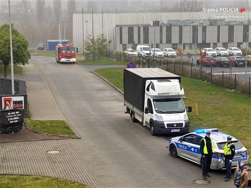 Bomba w Świętochłowicach Ćwiczenie policjantów i strażaków 15