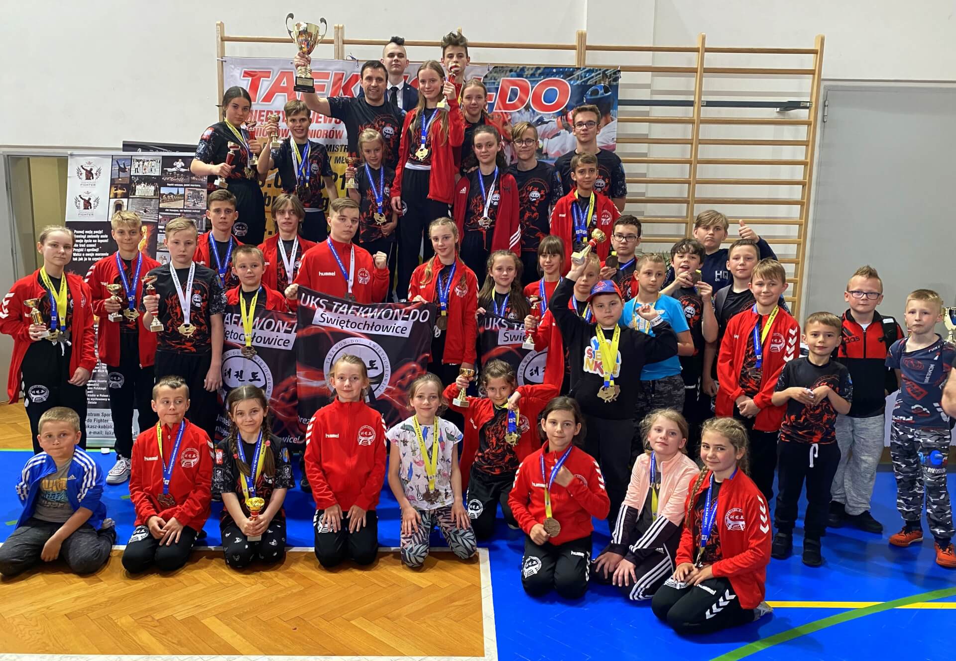 54 medale zdobył świętochłowicki UKS Taekwondo w międzywojewódzkich mistrzostwach!