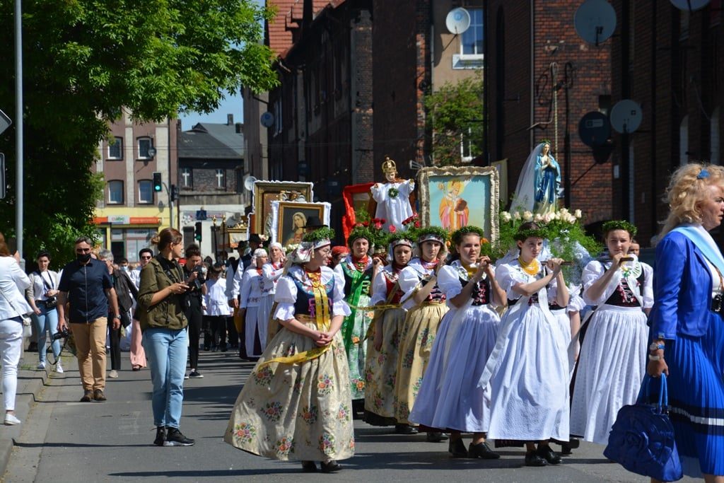 W Lipińskiej procesji Bożego Ciała 2021 znów tradycyjnie pojawiły się chopiony