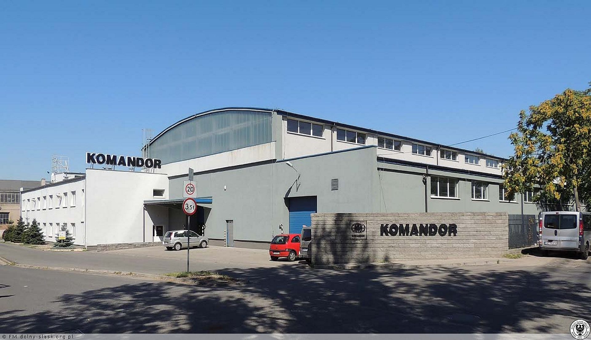 Profesjonalna hurtownia materiałów meblowych na Śląsku – ciekawe rozwiązania dla świętochłowickich projektantów i nie tylko Profesjonalna hurtownia materiałów meblowych na Śląsku – ciekawe rozwiązania dla świętochłowickich projektantów i nie tylko