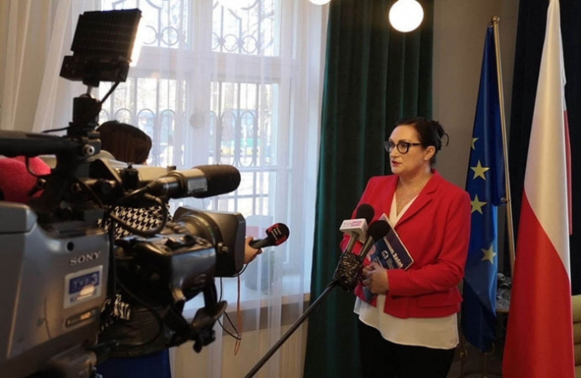 9b8bb3eb74bd3cd97bb3679c60950d61 XL 9b8bb3eb74bd3cd97bb3679c60950d61 XL