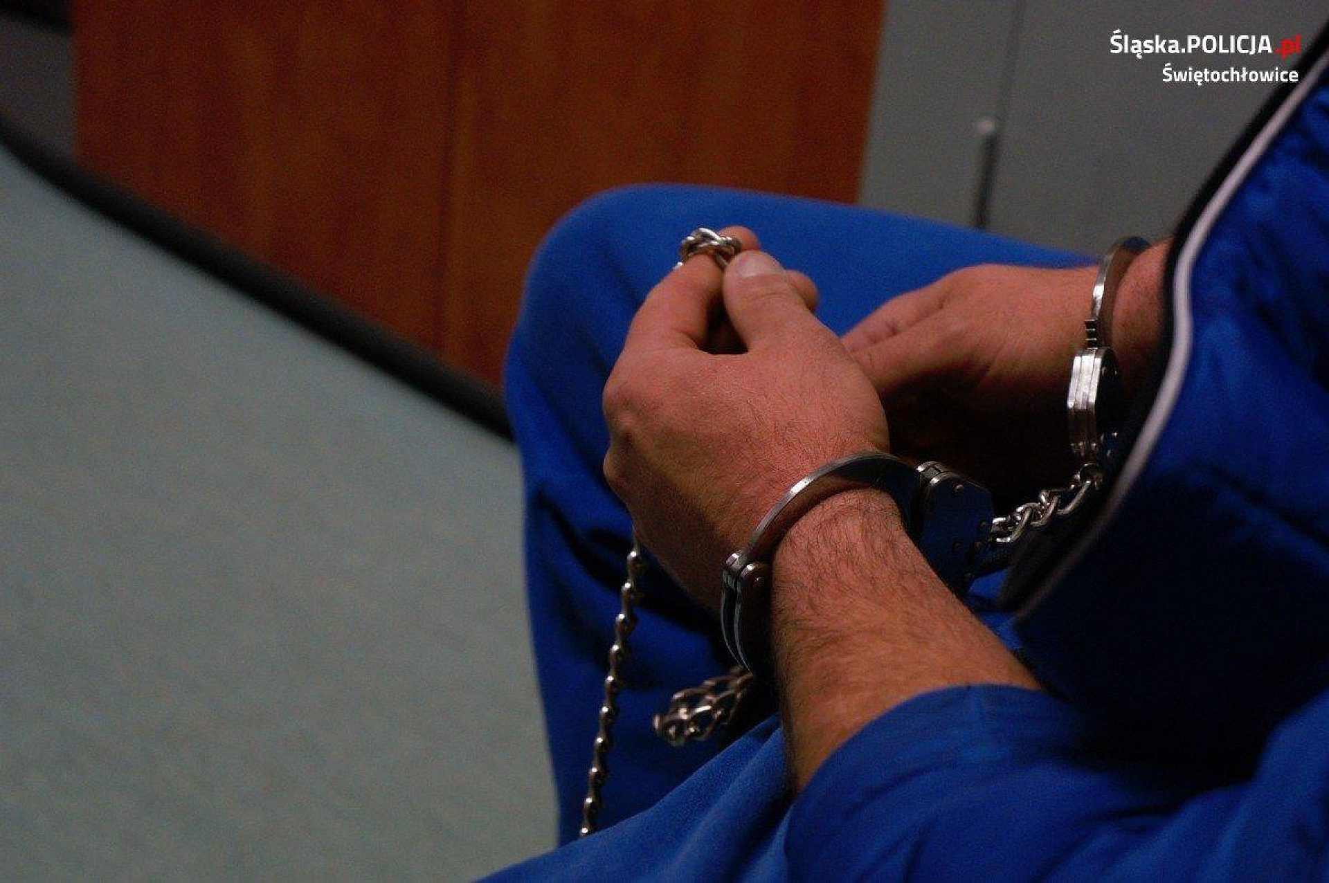Blisko 220 poszukiwanych osób zatrzymano w Świętochłowicach Blisko 220 poszukiwanych osób zatrzymano w Świętochłowicach