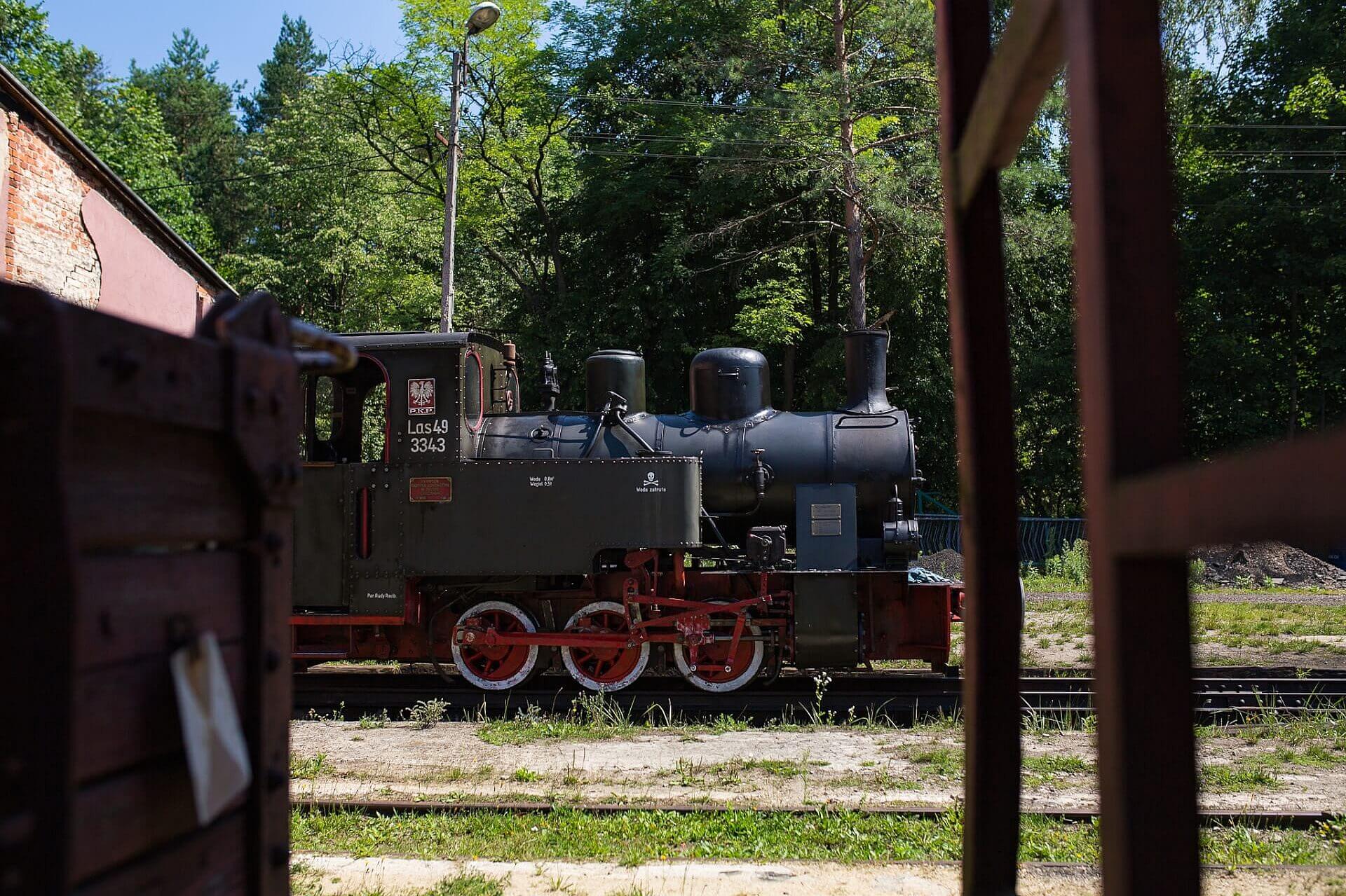 Aby ruch pociągów odbywał się, możliwie, bez przeszkód Aby ruch pociągów odbywał się, możliwie, bez przeszkód