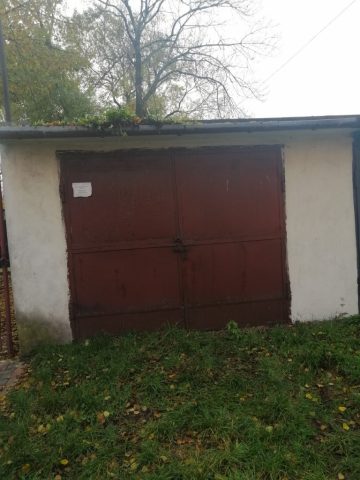 Świętochłowice - Garaż przy ul. 1 Maja Świętochłowice - Garaż przy ul. 1 Maja