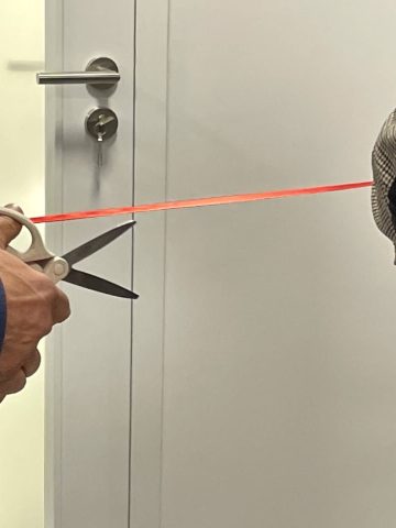 Uroczyste przecięcie wstęgi Uroczyste przecięcie wstęgi