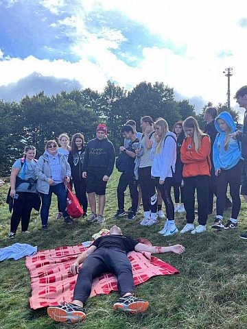 Jubileuszowy rajd świętochłowickiego Kochana Liceum obchodzi 75 lecie istnienia 11 Jubileuszowy rajd świętochłowickiego Kochana Liceum obchodzi 75 lecie istnienia 11