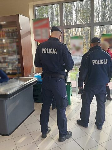 Policja kontroluje maseczki Świętochłowice 2 Policja kontroluje maseczki Świętochłowice 2