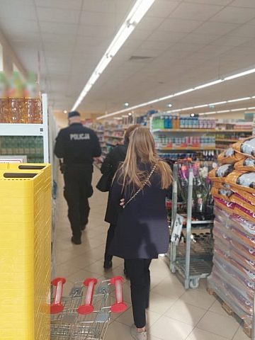 Policja kontroluje maseczki Świętochłowice 3 Policja kontroluje maseczki Świętochłowice 3