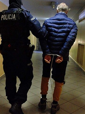 Za kółkiem z zakazem prowadzenia i promilami 1 Za kółkiem z zakazem prowadzenia i promilami 1