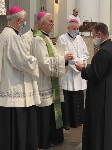 Zmiany personalne w Archidiecezji Katowickiej Zmiany personalne w Archidiecezji Katowickiej