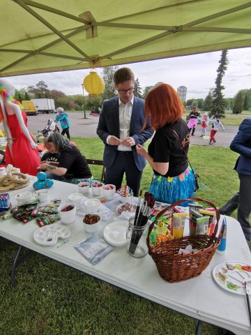 Kiermasz kwiatowy świętochłowice Kiermasz kwiatowy świętochłowice