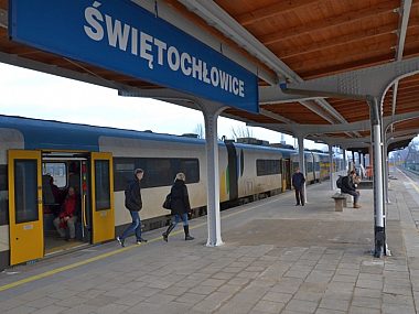 W Świętochłowicach może powstać nowy, osobny tor kolejowy Peron na dworcu PKP w Świętochłowicach