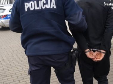 Skradziono sprzęt należący do strażaków. Policja publikuje zdjęcia sprawców! Agregat1