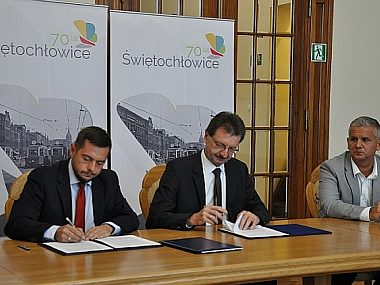 W sierpniu remontują DTŚ C9e8d9069e929f4898939a62f1adcffd XL