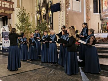 Zaśpiewali wspólnie dla Franka zmagającego się z DMD "Koncert Kolęd. Charytatywnie dla Franka" w Świętochłowicach